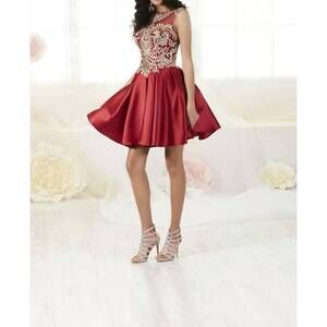 NEW HOUSE OF WU beaded cocktail dress in wine/gold